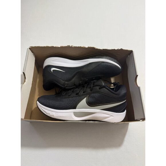 New Men’s Size 11 - Nike Giannis Freak 6 Black White FJ7792 002 main image 9